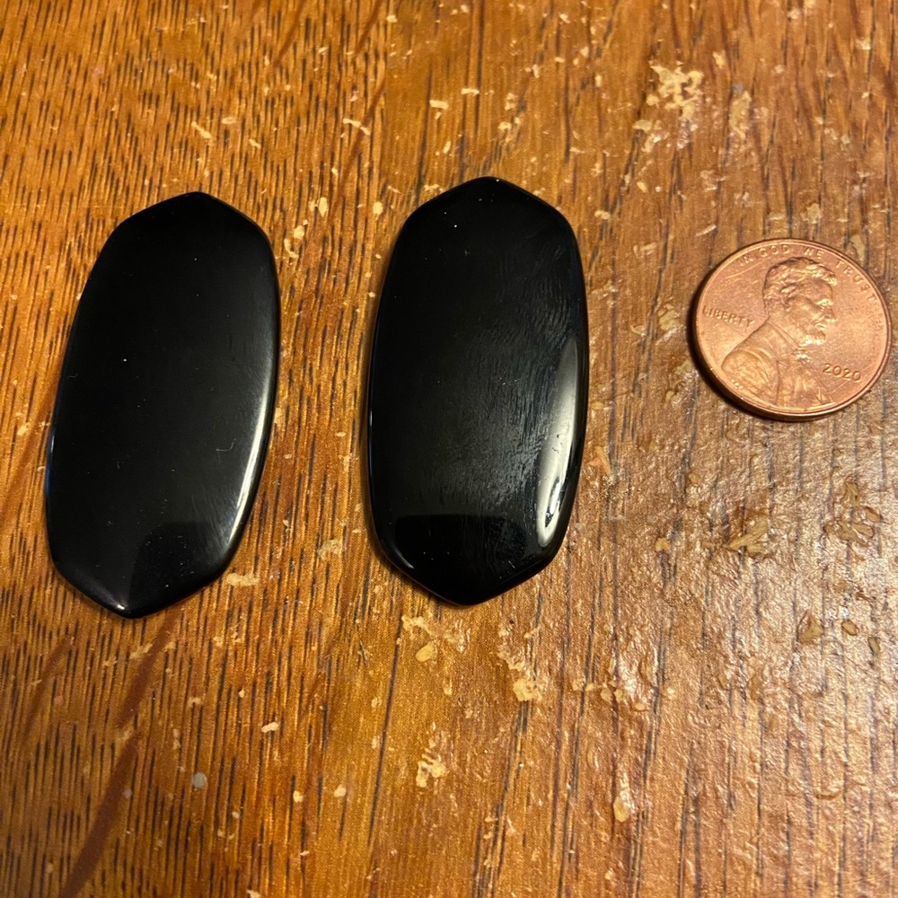 Kendra Scott Danielle Stone Onyx Black, Two Stones